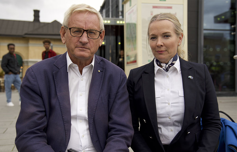 Sveriges tidigare stats- och utrikesminister Carl Bildt och Diana Janse, diplomat och riksdagskandidat för Moderaterna