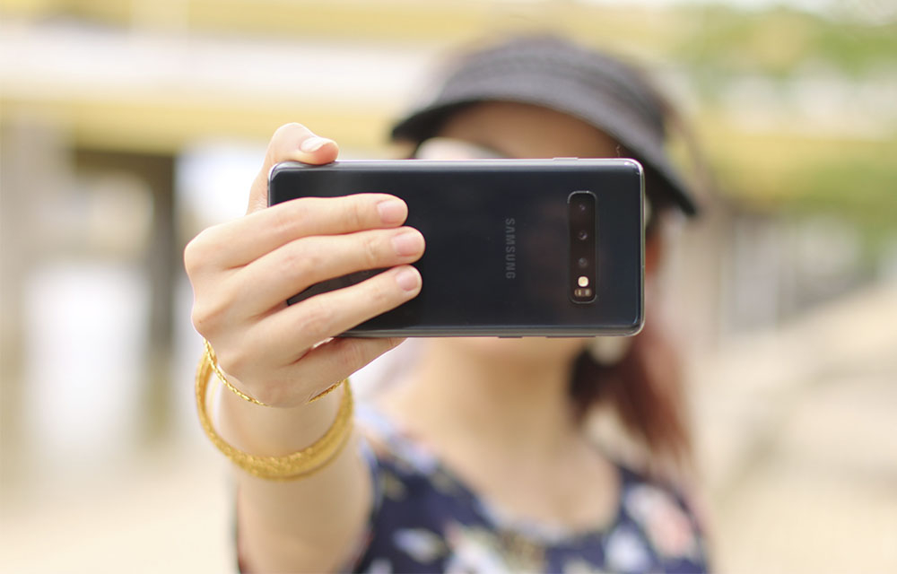 I slutet av oktober publicerade Lunds universitet en studie om att snygga kvinnliga studenter fick sämre betyg under pandemin i vissa ämnen där större fysiskt samspel mellan elev och lärare annars förekommit.